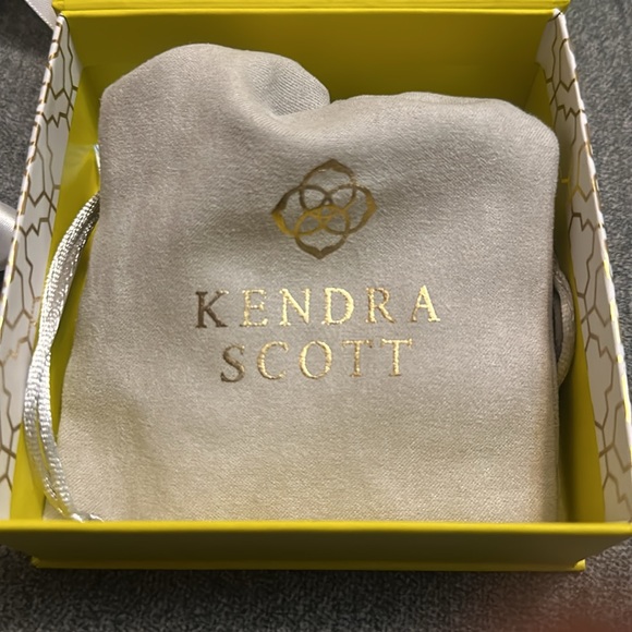 Kirsten Silver Drop Earring In Ivory Pearl - Picture 4 of 5